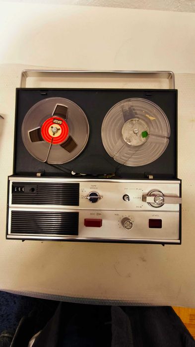 Vendo gravador de Bobines Standard SR-501 Solid State