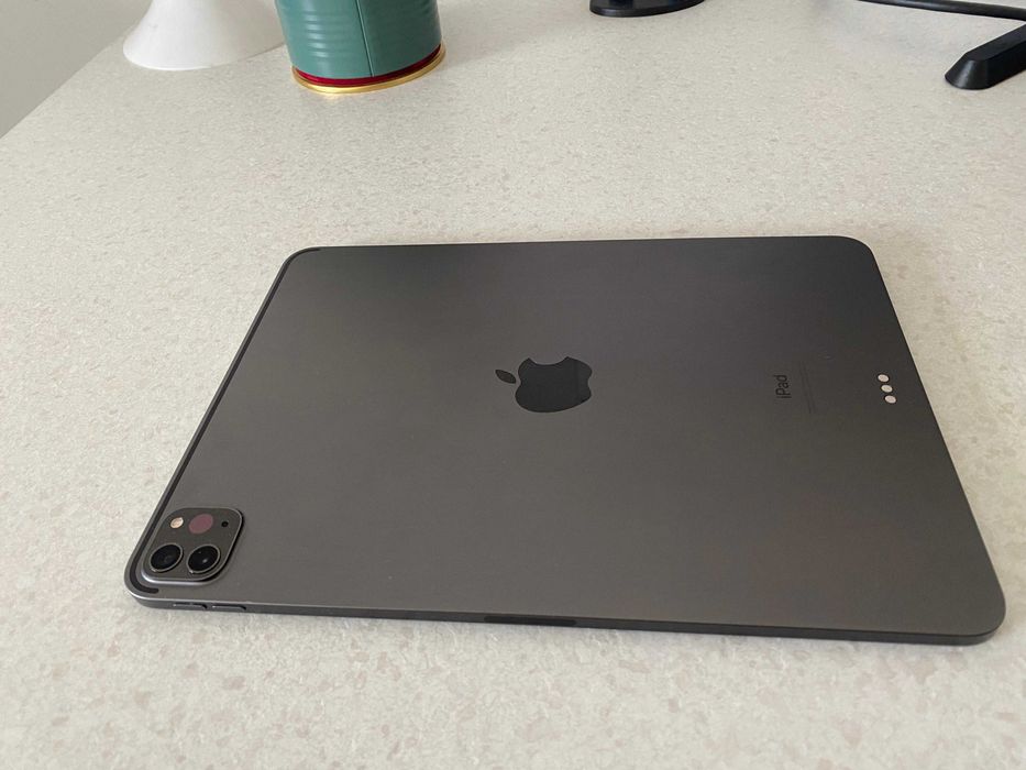 Ipad pro 11”(256GB) - 2ª geração.