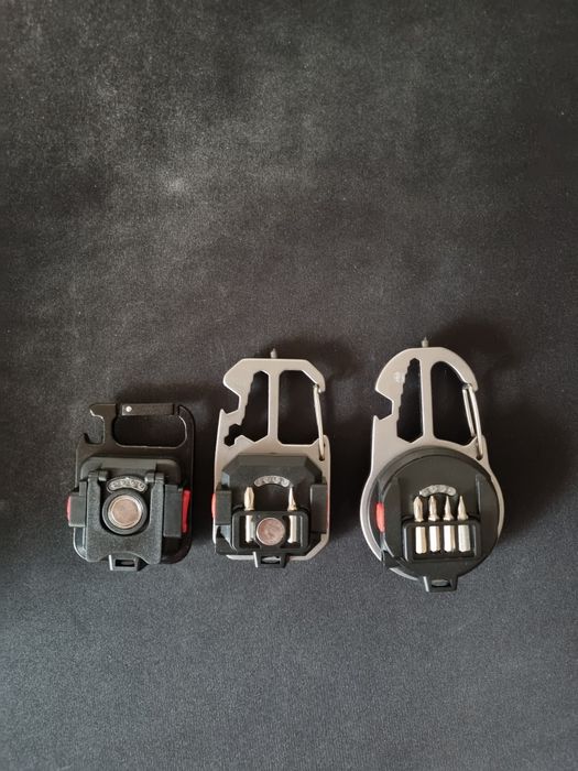 COB фонарик карабин