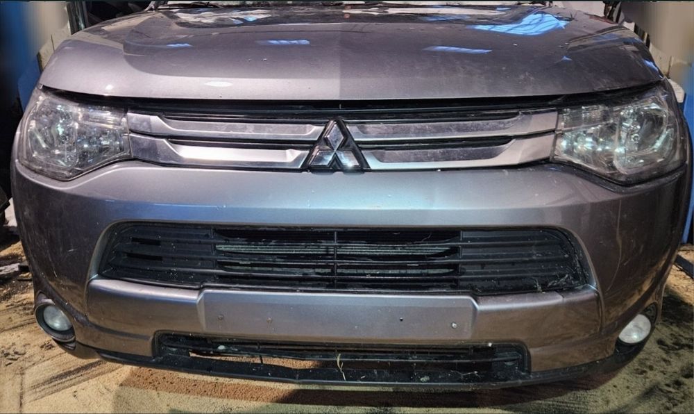 Mitsubishi Outlander III kompletny przód maska zderzak lampy chłodnice
