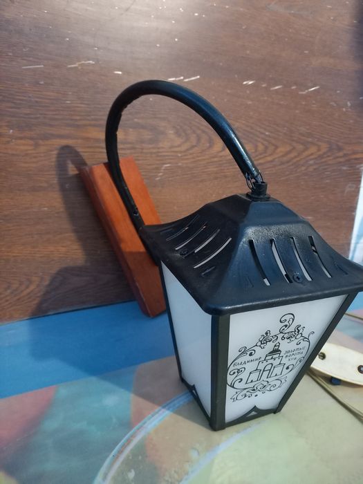 Светильник настенный