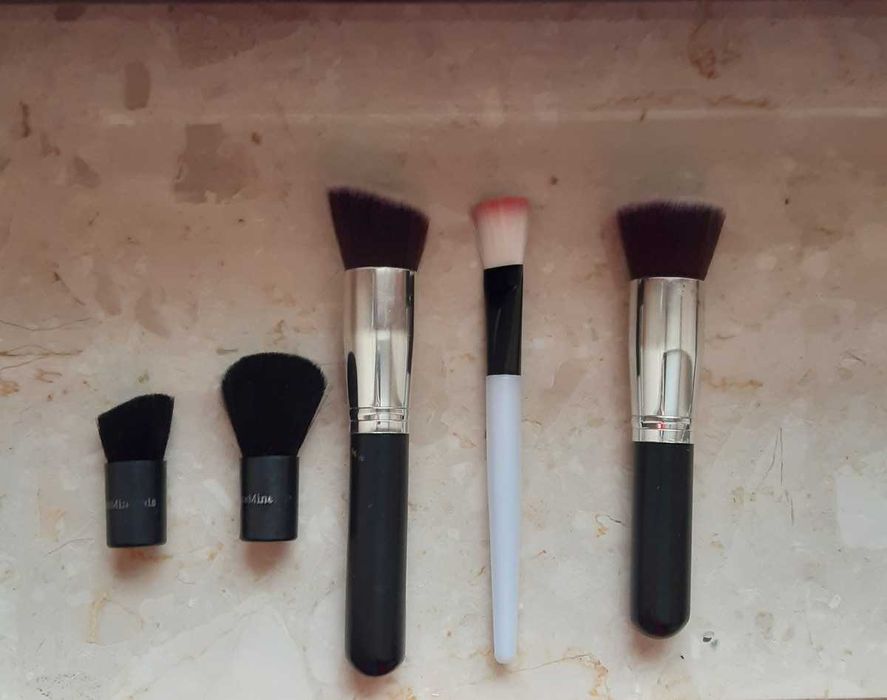 Pędzel pędzle do makijażu pudru podkładu Jessup i Bare Minerals mini