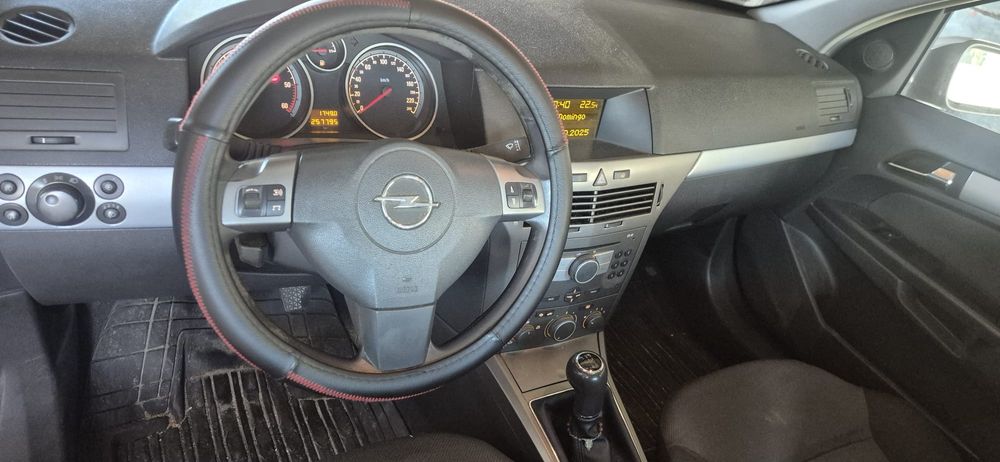 Vendo opel astra 1.7CDTI