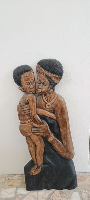 Peças decorativas em madeira