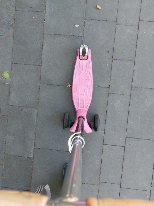 Hulajnoga macro maxi rozowa kickboard