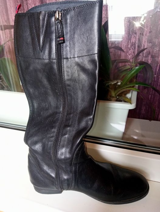 Продам сапоги демісезонні