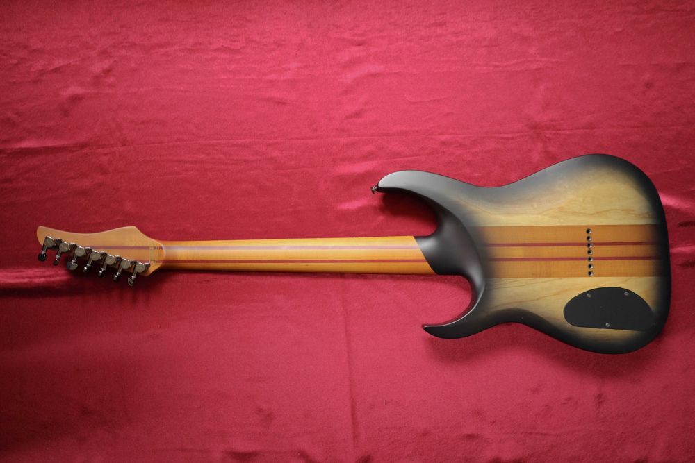 Schecter Banshee Mach 7 ’2023
