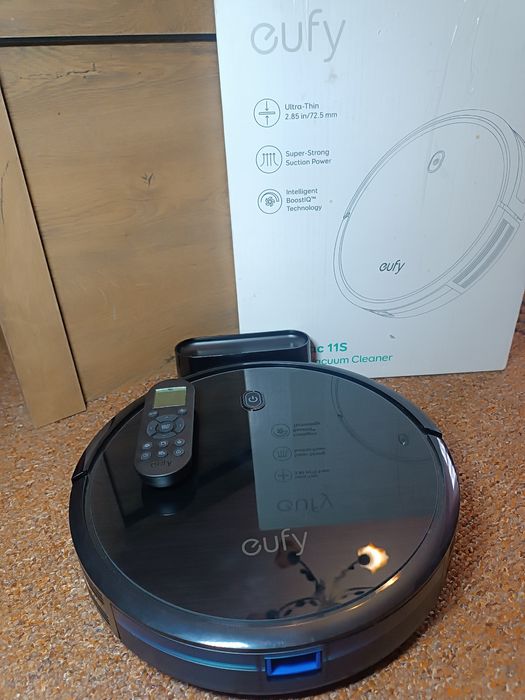 Робот пилосос Eufy RoboVac 11S – прибирає сам, поки ти відпочиваєш
