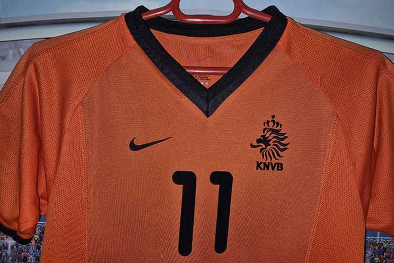Holandia Nike Made in Portugal 2000-02 home #11 Overmars roz.M-140/152