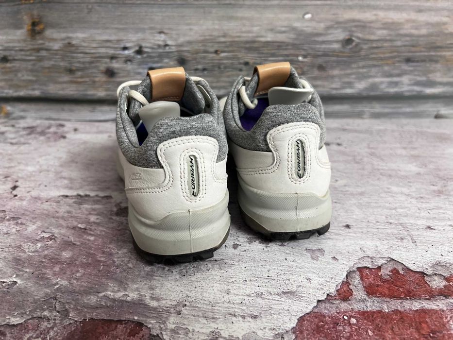 шкіряні кросівки Ecco Biom Hybrid 3 Gore- Tex