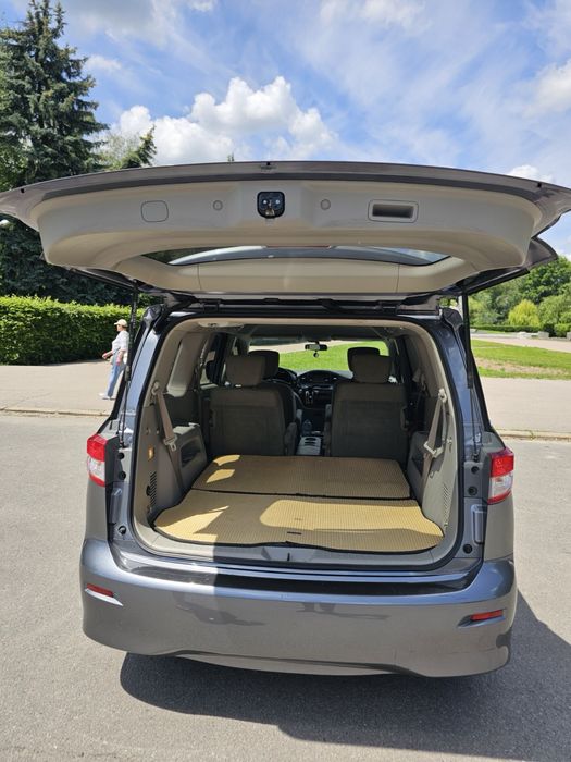 Продам Nissan Quest