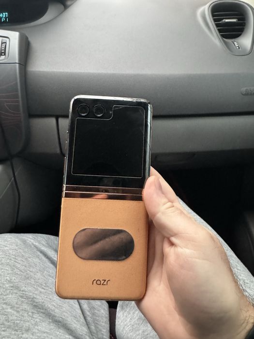 Motorola razr edge 40