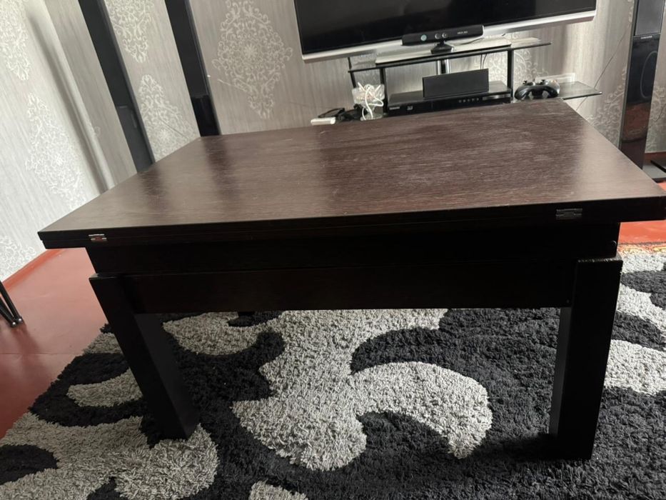 Продам журнальный стол трансформер