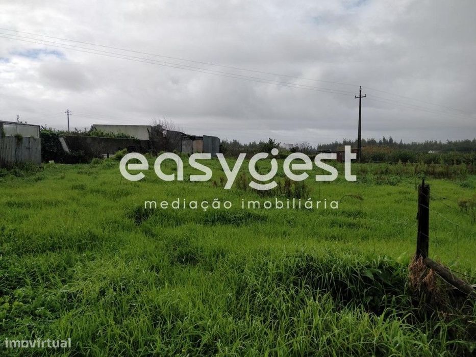 Terreno Urbano para construção com 2407m2 - 5 minutos de Mafra