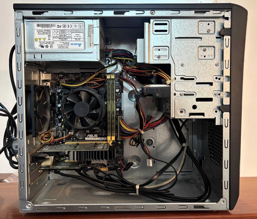 ASUS Desktop PC M11AD