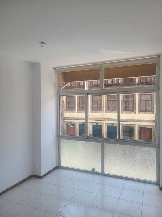 Escritório Porto - Rua da Torrinha