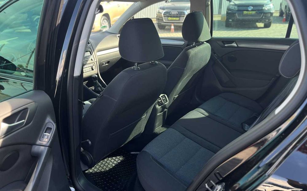 Volkswagen Golf 2011