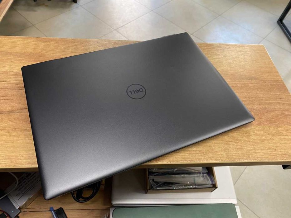Dell Vostro 16 Full HD+/i7-12700H/16GB/DDR5/RTX 3050Ti