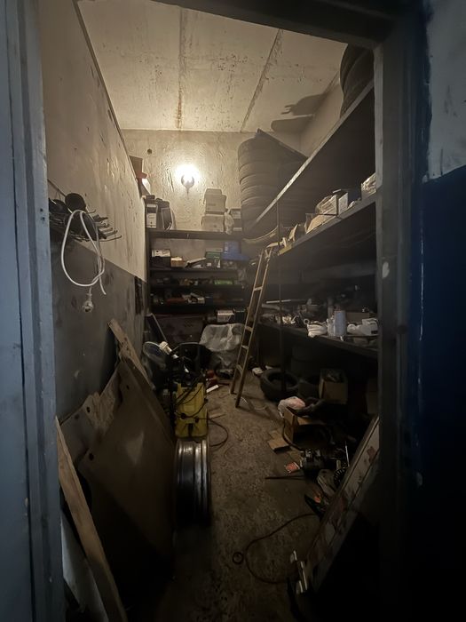 Приміщення під СТО