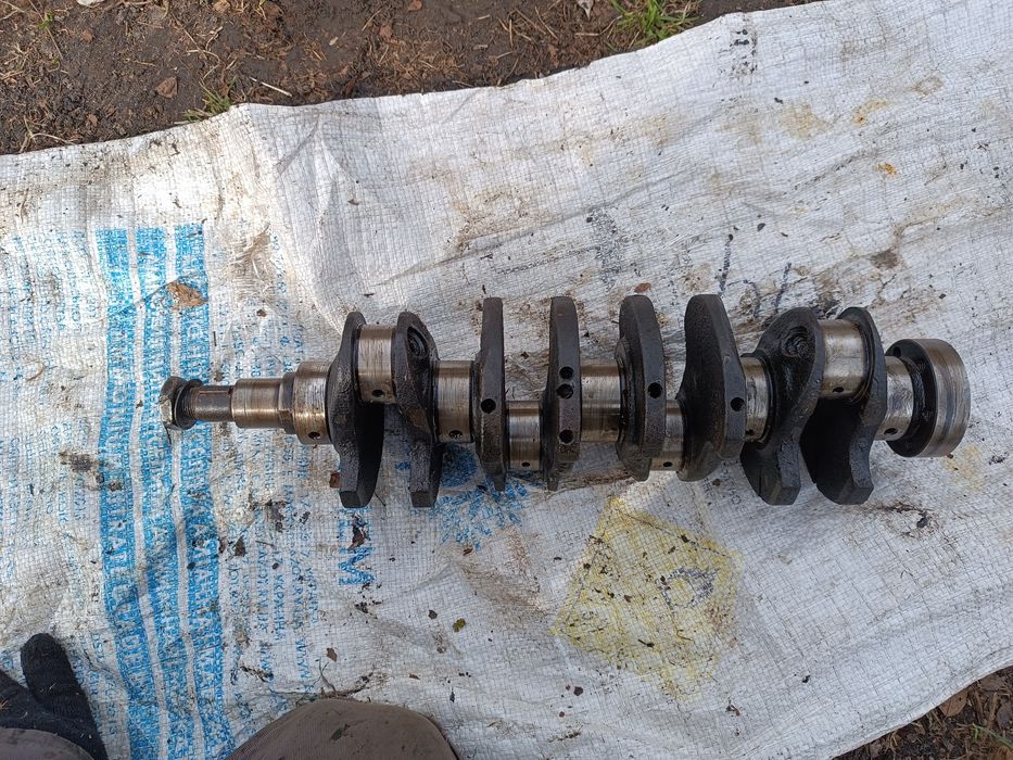 колінвал Таврія ЗАЗ