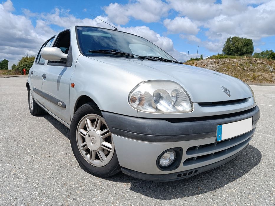 Renault Clio 2 initiale paris 1.6 16v 110cv