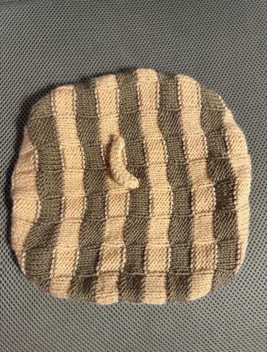 Beret Mariana Świat według kiepskich