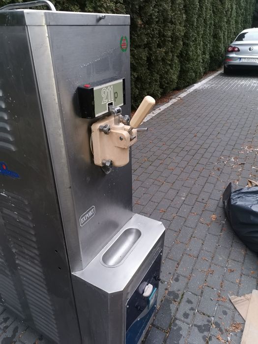 Automat maszyna carpigiani do lodow