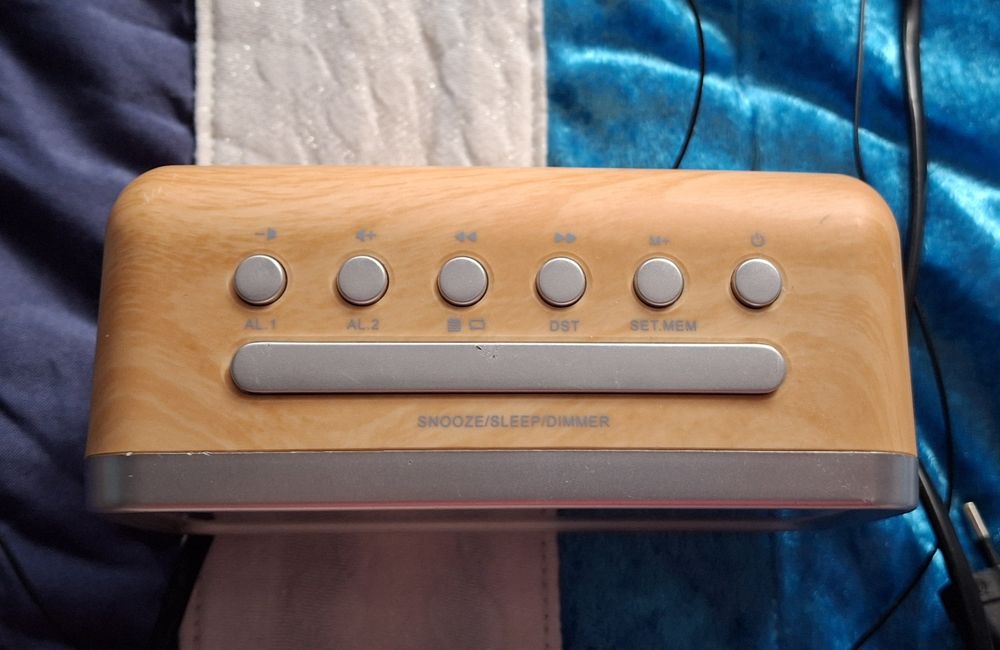 Rádio Relógio Digital