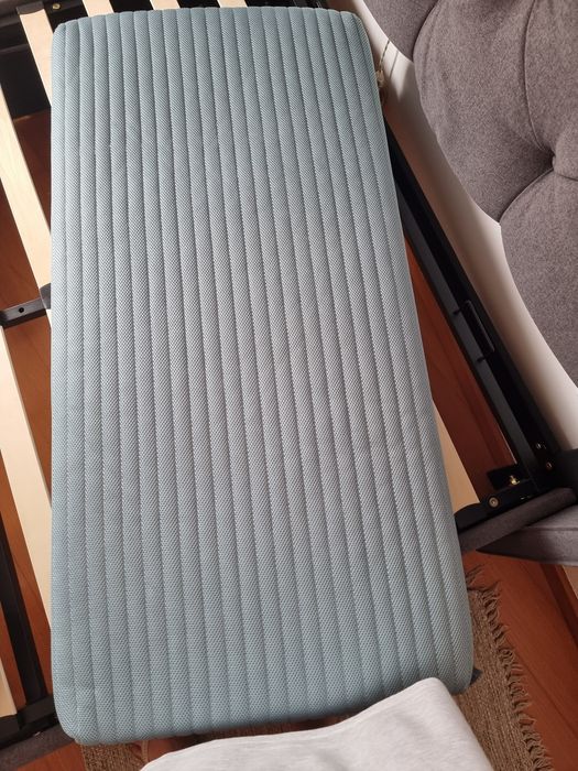 Colchão para cama de grades de bebé