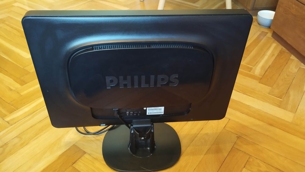 Monitor komputerowy.