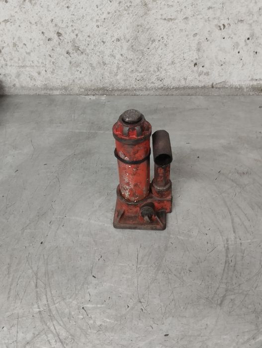 Vendo macaco hidráulico