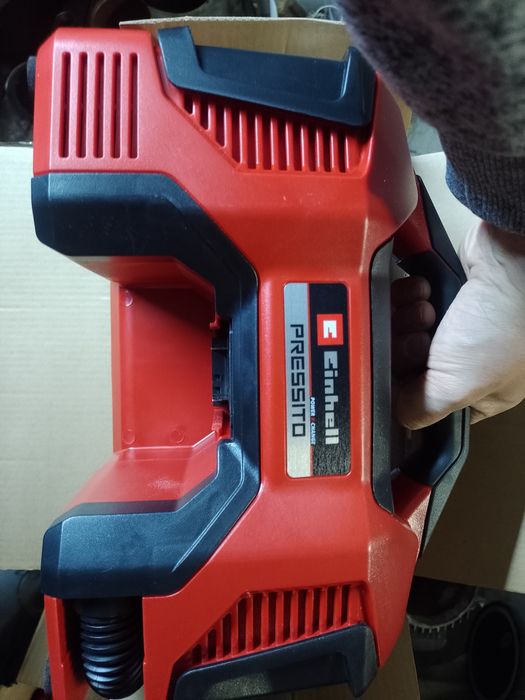 Kompresor akumulatorowy Einhell Pressito 18/21