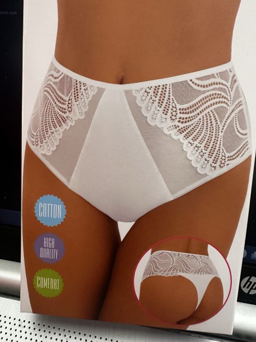 Stringi wyższe xl bawełna Emili czerń