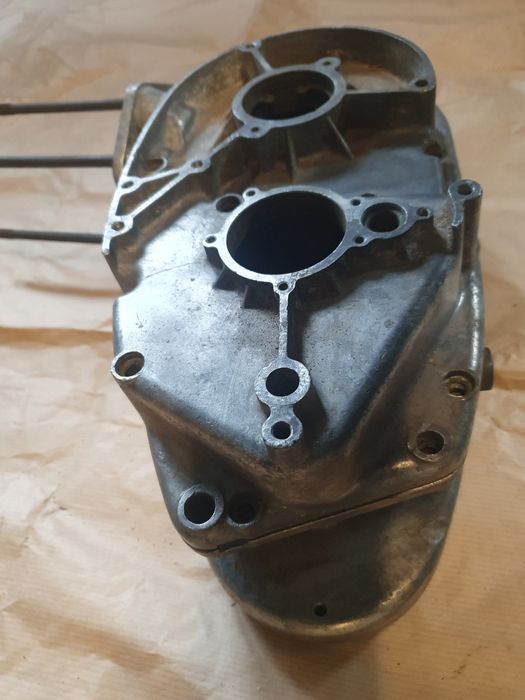 Kartery silnika osa S 33