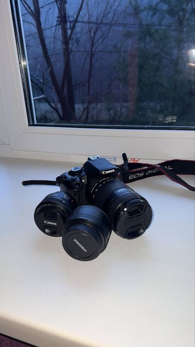 Фотоапарат Canon EOS 650D+комплект з трьох обʼєктивів