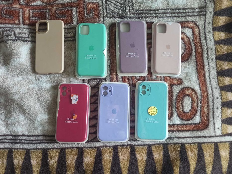 Чохли на iPhone 11