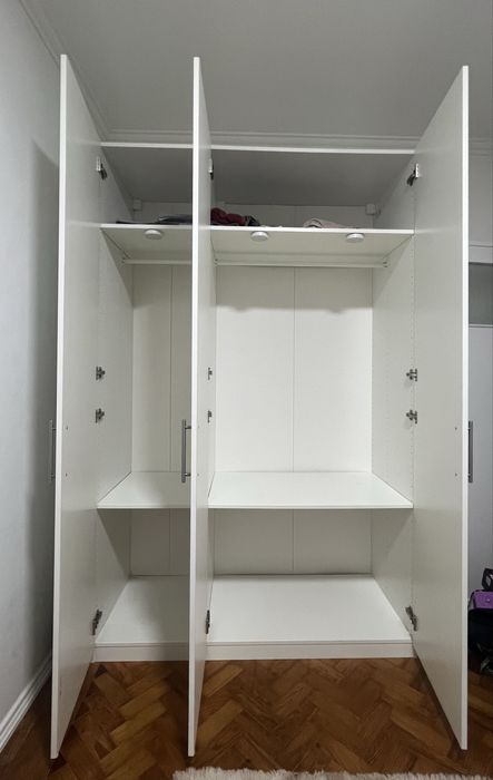 Roupeiro IKEA branco. Negociável