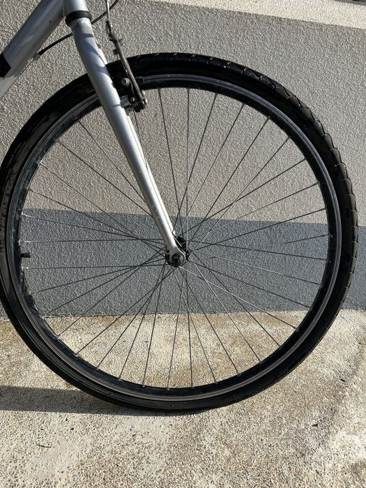 Bicicleta B’twin riverside 120 para despachar