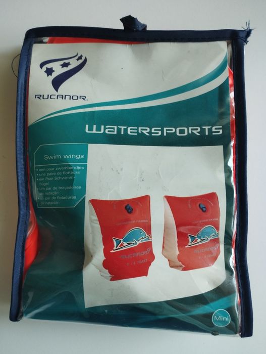 Motylki do pływania 0-6 lat jak nowe