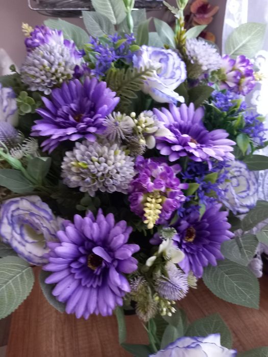 Zestaw nagrobny obciążony