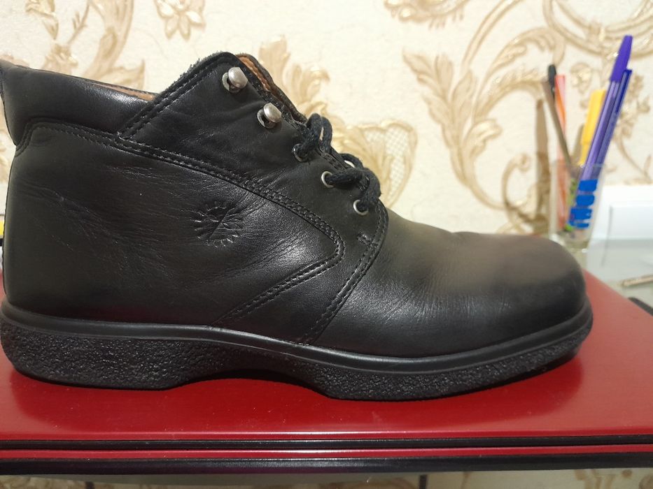 Ботинки кожаные ECCO