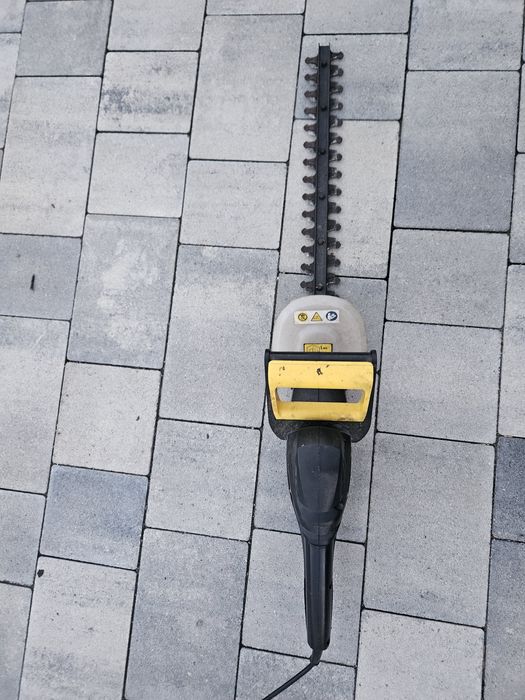 Nożyce do żywopłotu elektryczne leader