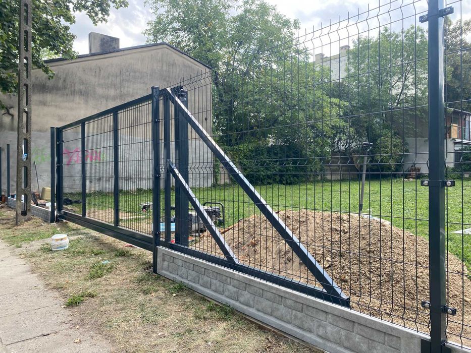 Ogrodzenie Panelowe 3D 153cm FI4 Materiał Montaż Brama Furtka