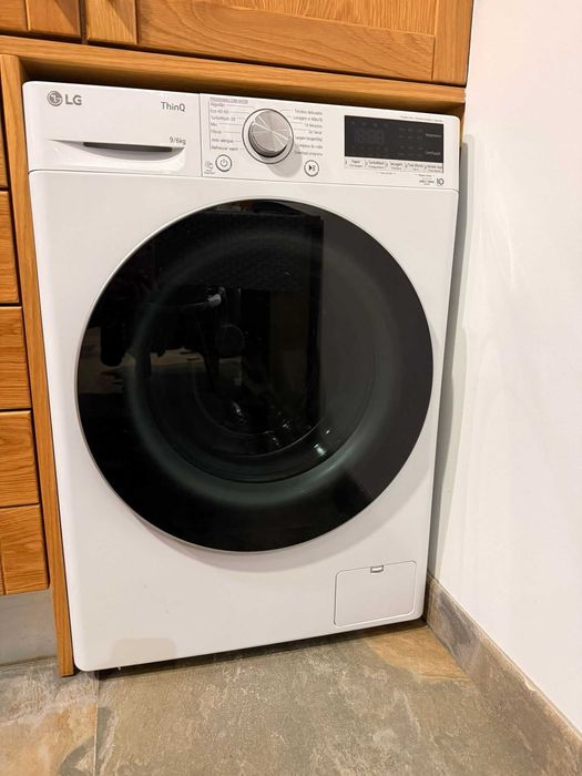 Máquina Lavar e Secar Roupa LG