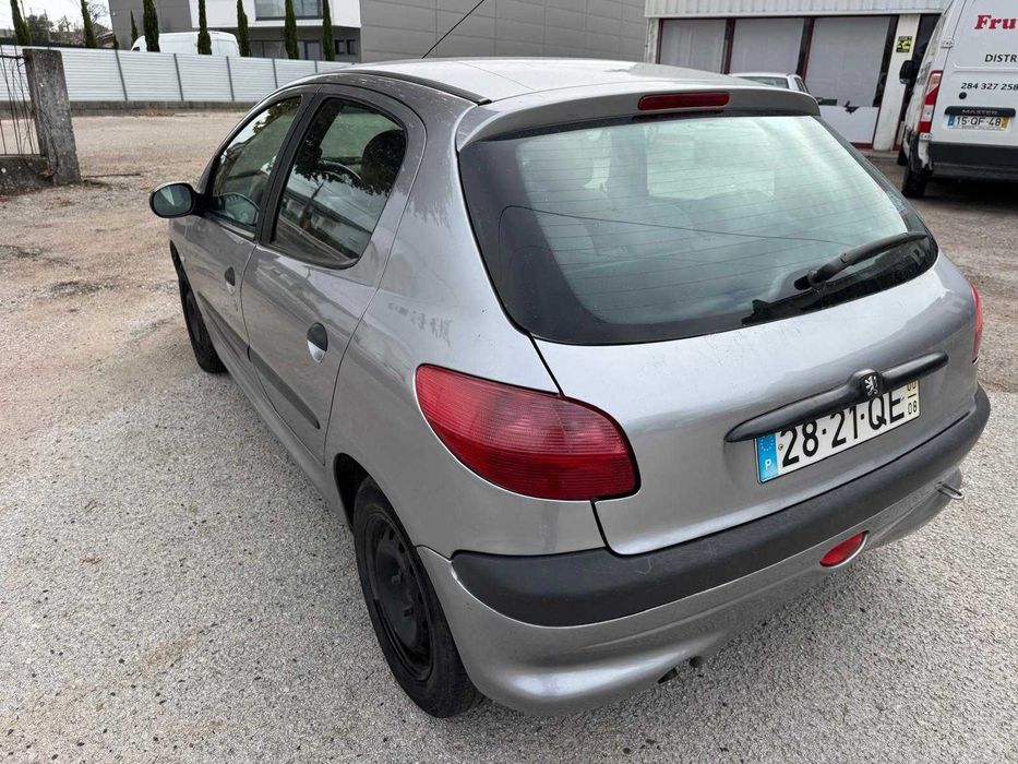 Peugeot 206