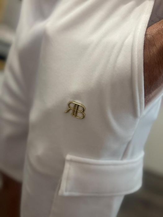 Biały męski welurowy komplet Soft

Biały męski welurowy komplet Soft o