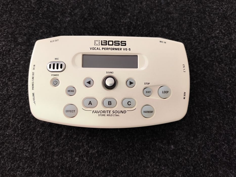 Boss  Processador voz e looper