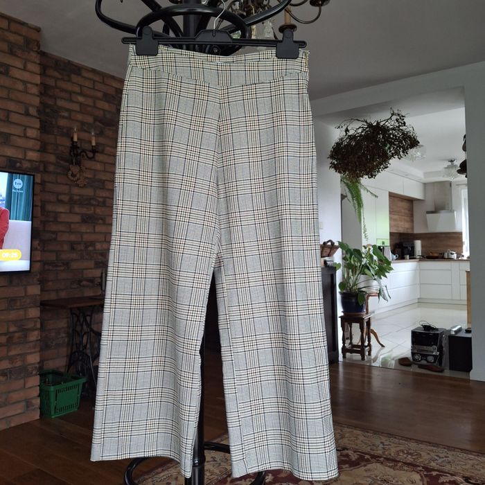 Szerokie spodnie w kratkę Reserved