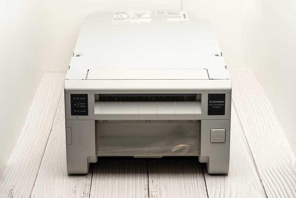 Impressora fotográfica Profissional Mitsubishi CP-D70DW