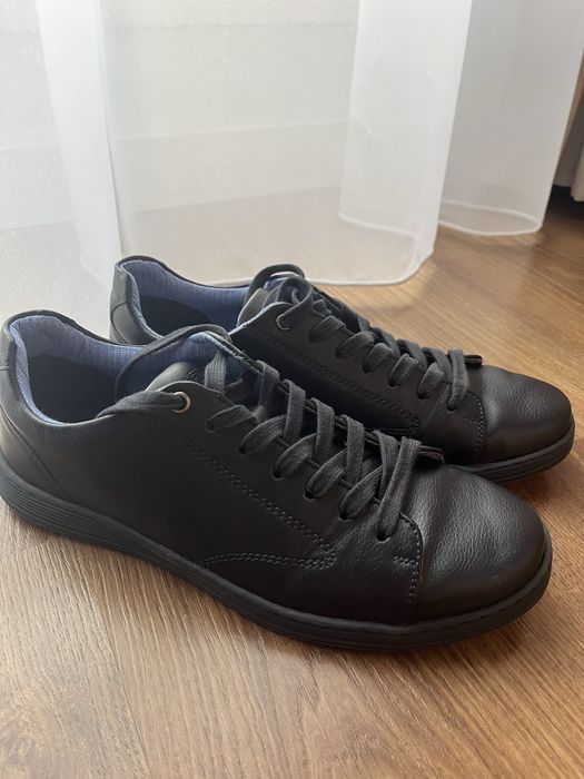 Buty wizytowe męskie rozm. 43